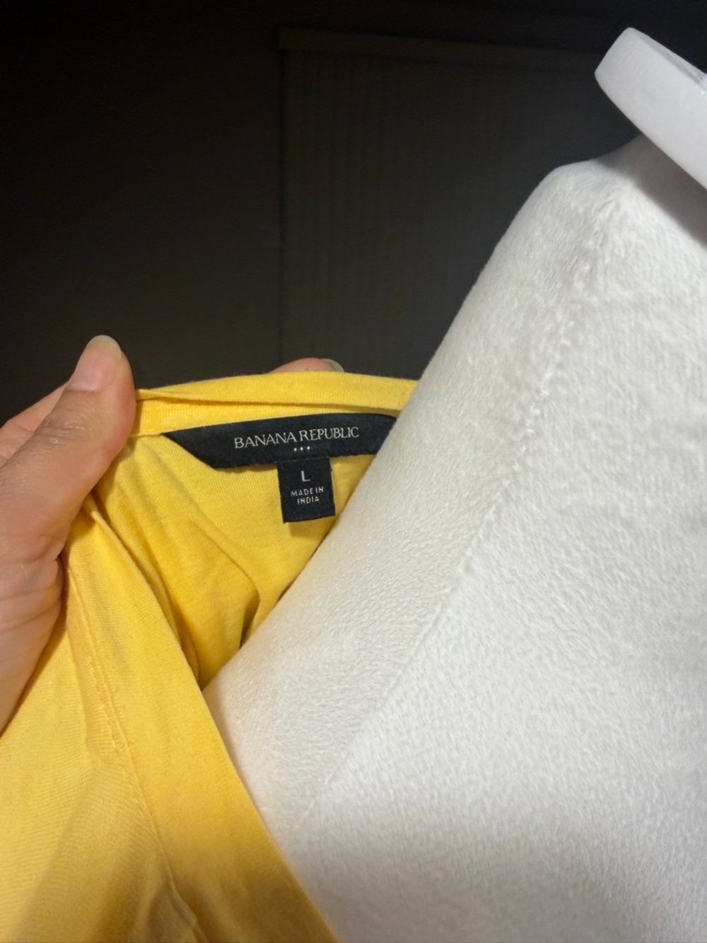 Banana Republic Yellow Puff Sleeve Eyelet Tee - Picture 4 of 4